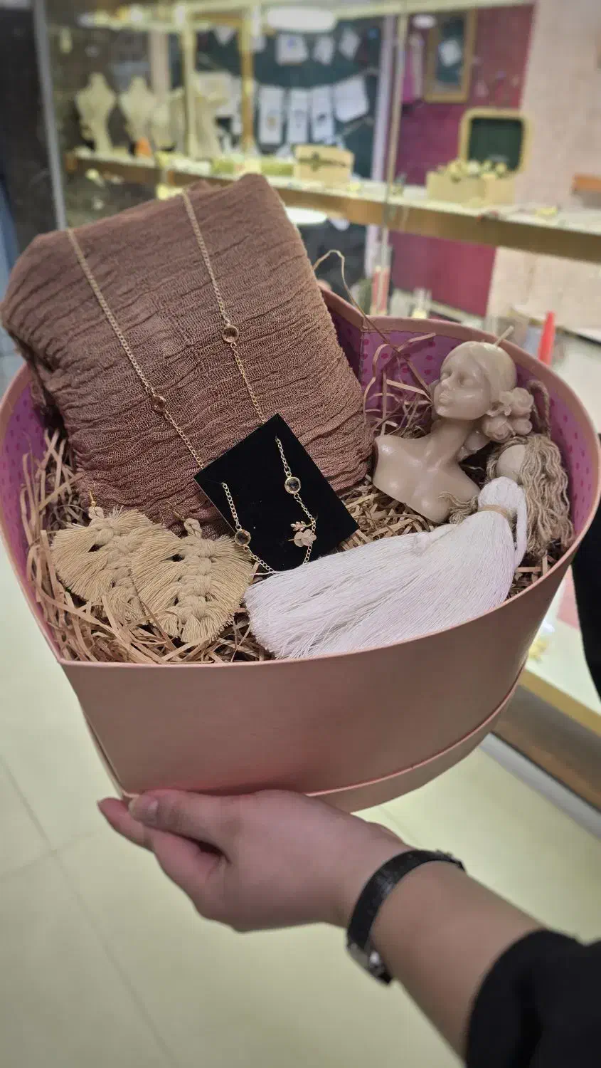 پک ولنتاین|حراج|همدان, |دیوار