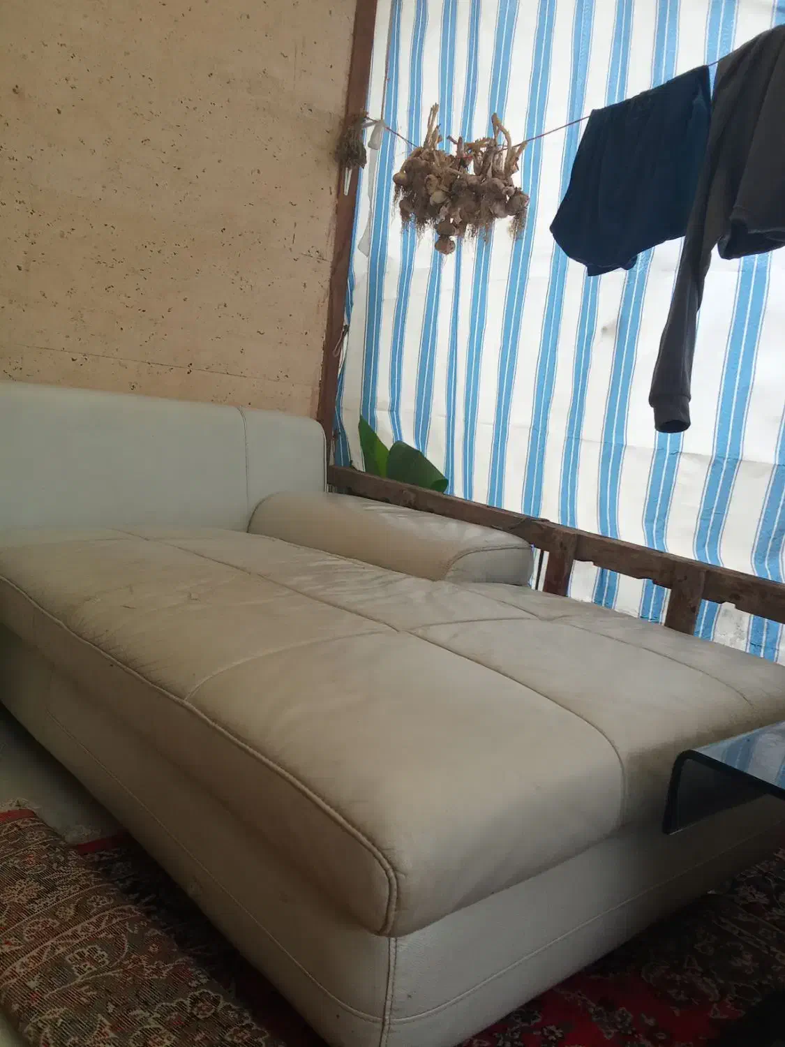 کاناپه خارجی|مبلمان خانگی و میز عسلی|رشت, جانبازان|دیوار