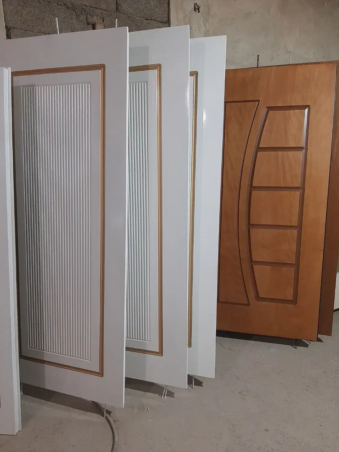 تولیدی درب های اتاقی|مصالح و تجهیزات ساختمان|خوی, |دیوار