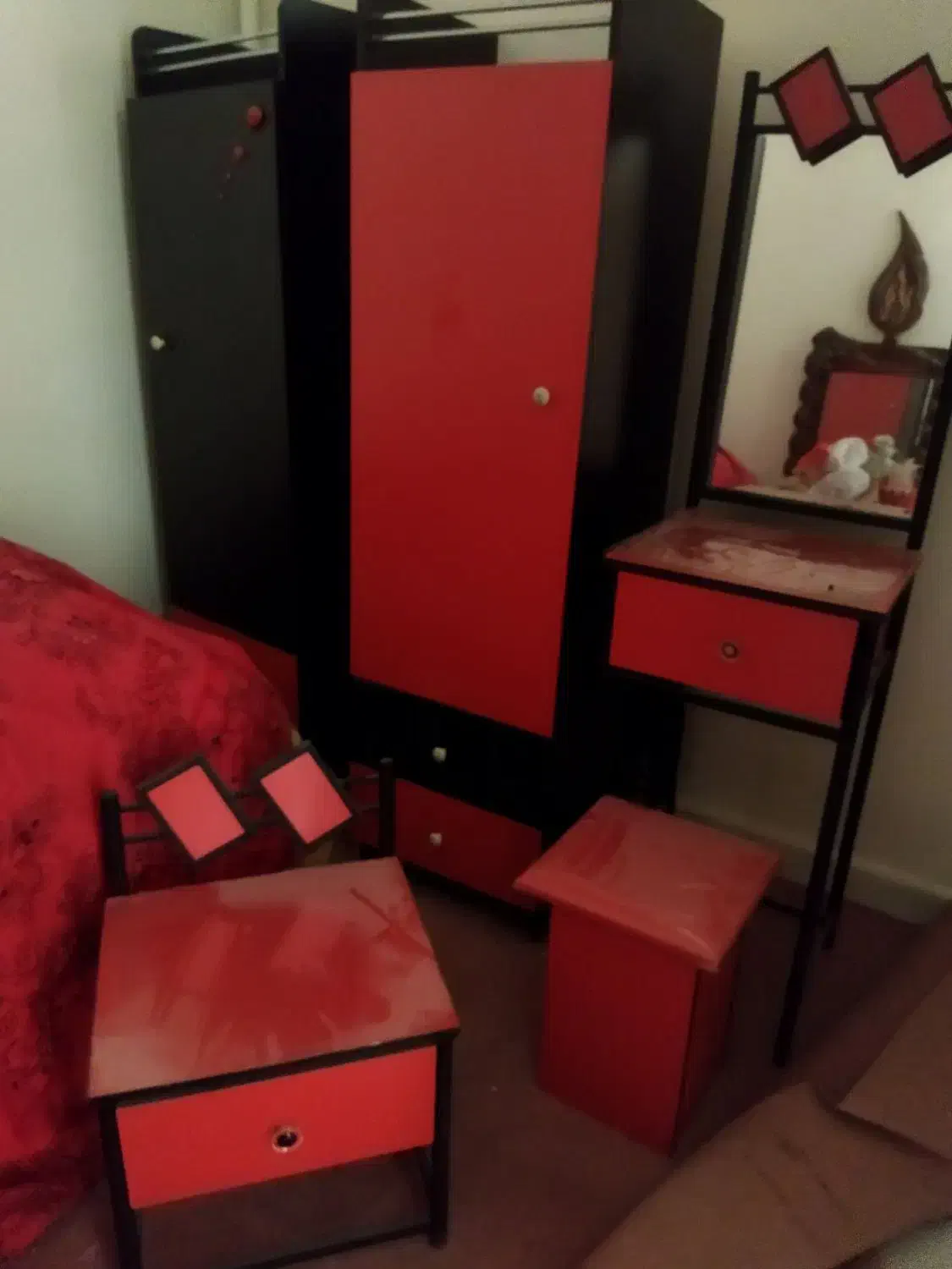 سرویس خواب تک نفره|تخت و سرویس خواب|تبریز, |دیوار