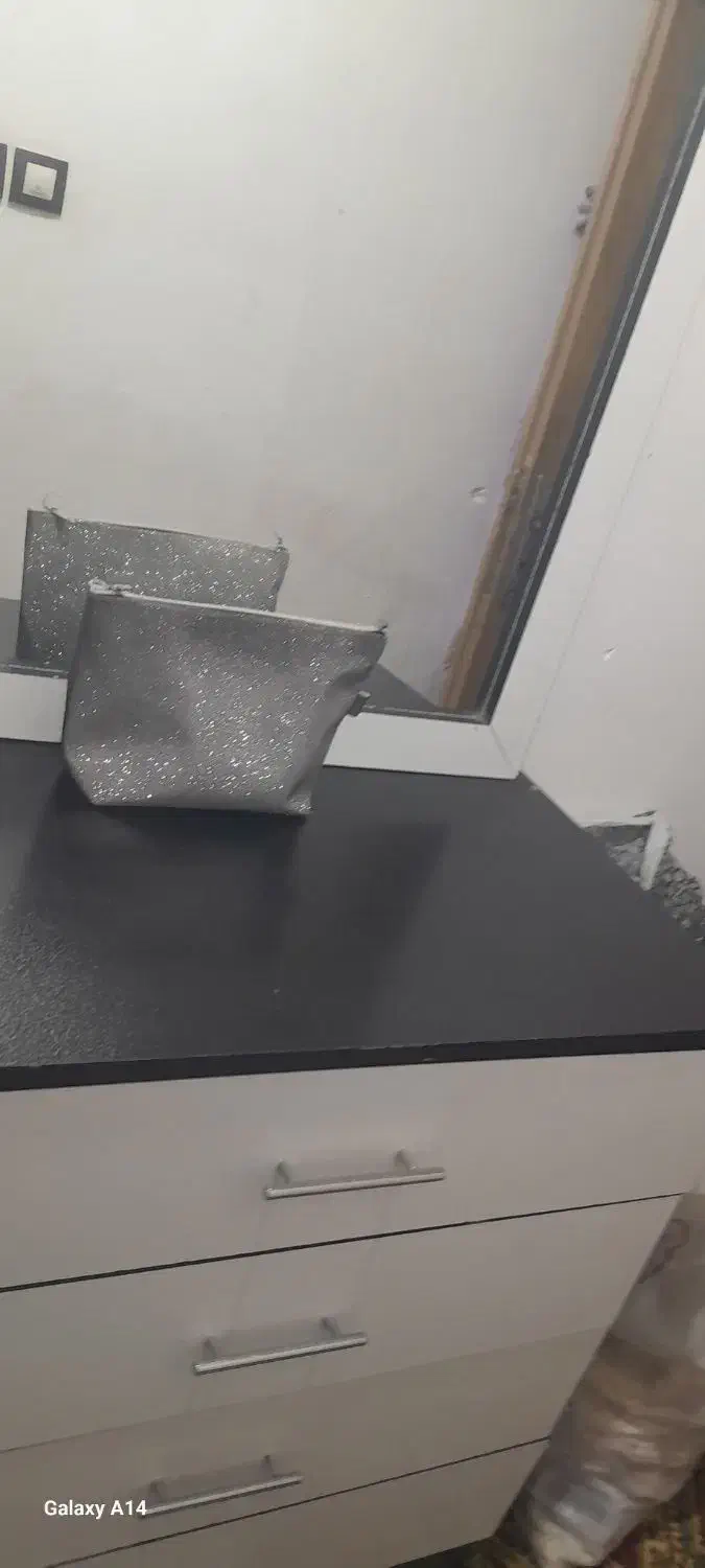 میز آرایش|مبلمان خانگی و میز عسلی|ارومیه, |دیوار