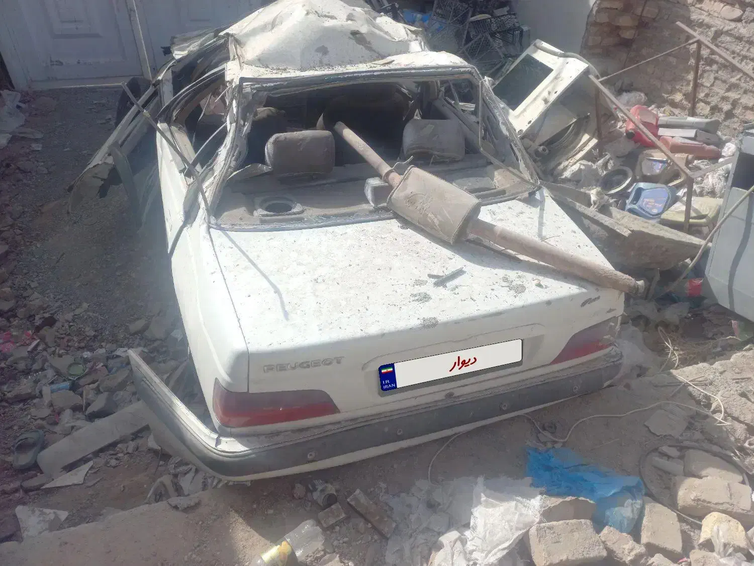 پارس تصادفی مدل ۹۲|خودرو سواری و وانت|تربتحیدریه, پائین ولایت|دیوار