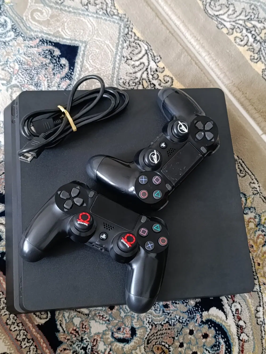 Ps4 Slim|کنسول، بازی ویدئویی و آنلاین|سبزوار, قاضی زاد|دیوار
