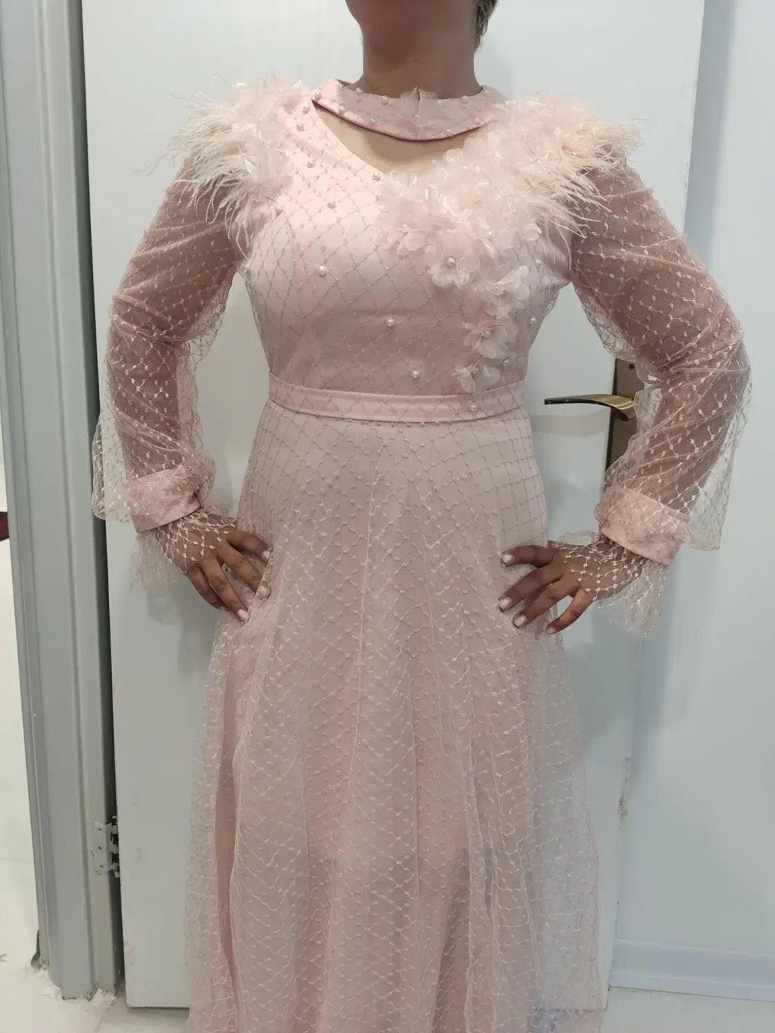 لباس مجلسی|لباس|کنارک, |دیوار