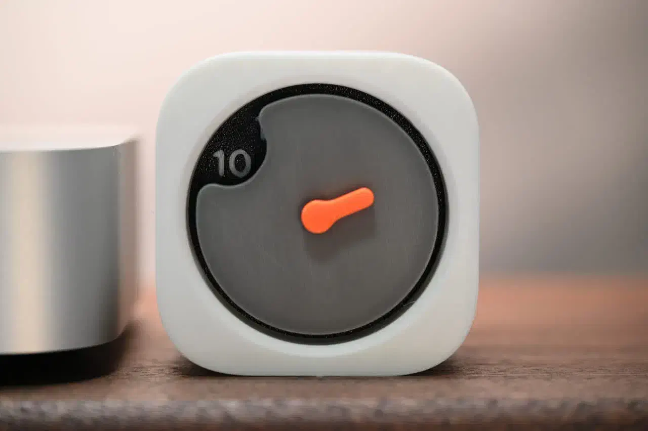 ساعت دیدار|ساعت|قم, باغ کرباسی|دیوار