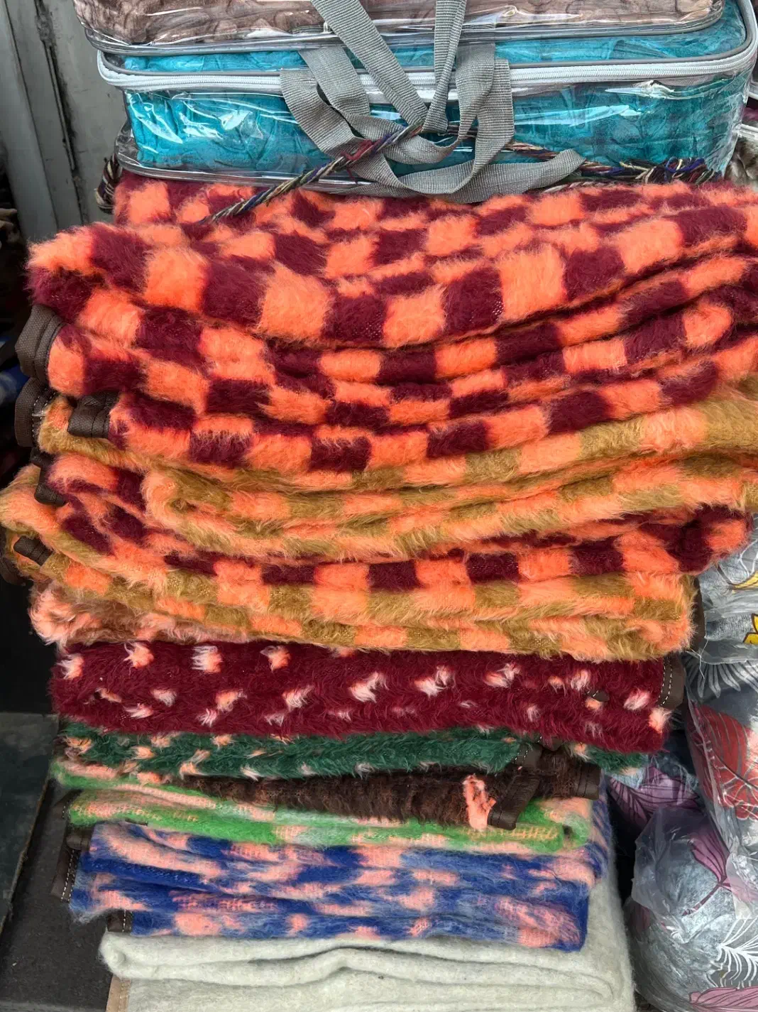 پتو سربازی تخت تشک بالشت|رختخواب، بالش، پتو|تهران, گمرک|دیوار