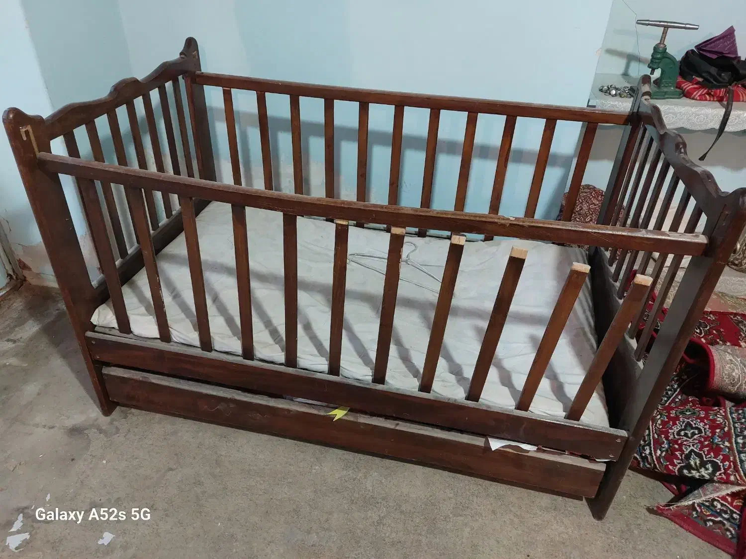 تخت کودک|تخت و صندلی بچه|کرمان, |دیوار