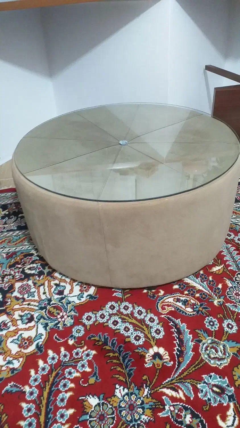 میز جلو مبلی در حد نو بدونه هیچ خراشی|مبلمان خانگی و میز عسلی|سنندج, |دیوار