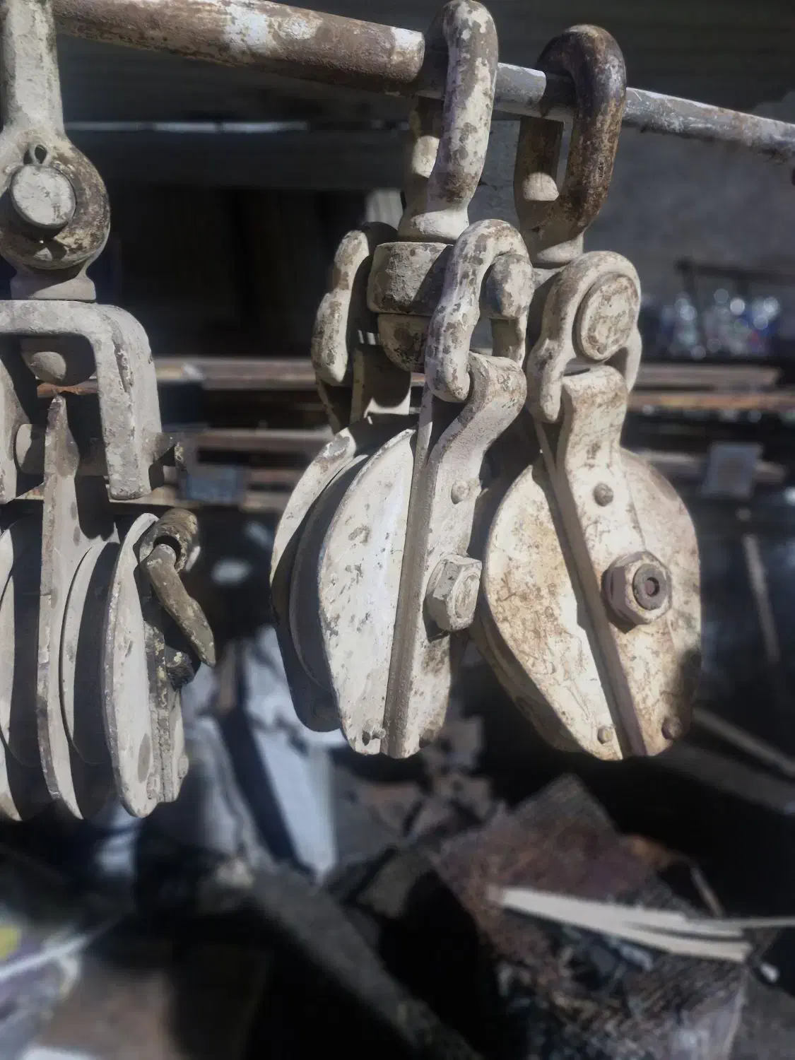 قلاب چرثقیل|ابزارآلات|اهواز, کارون|دیوار