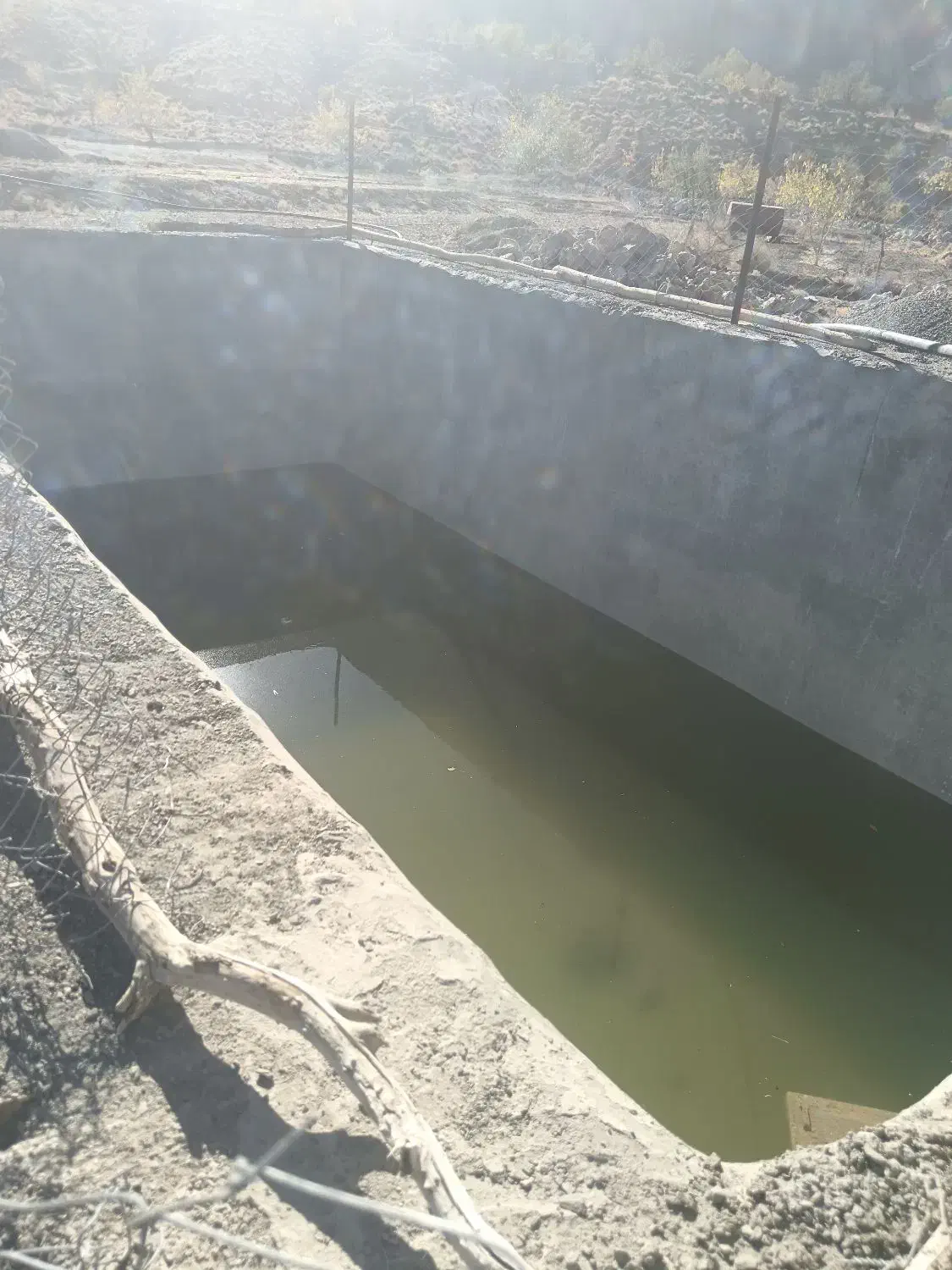 ساخت استخر دیوار ساحلی و باغ|خدمات پیشه و مهارت|بیرجند, |دیوار