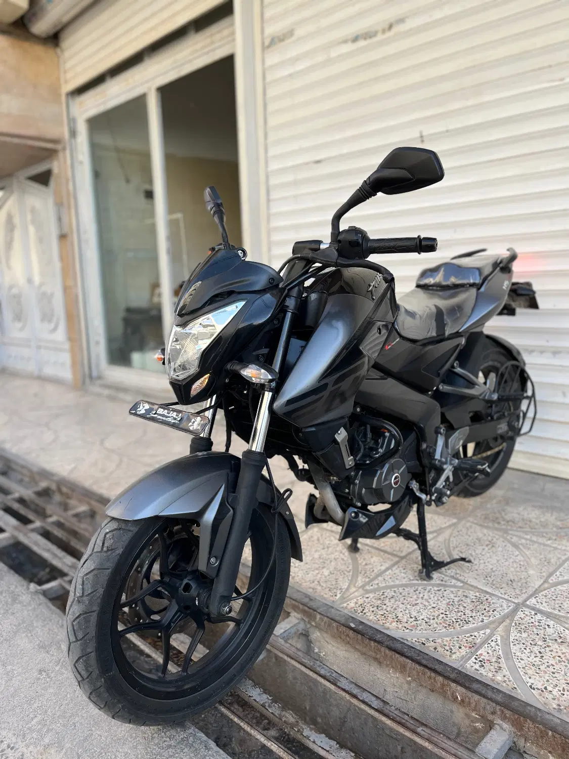 ns200|موتورسیکلت|تهران, شکوفه (عبدل آباد)|دیوار