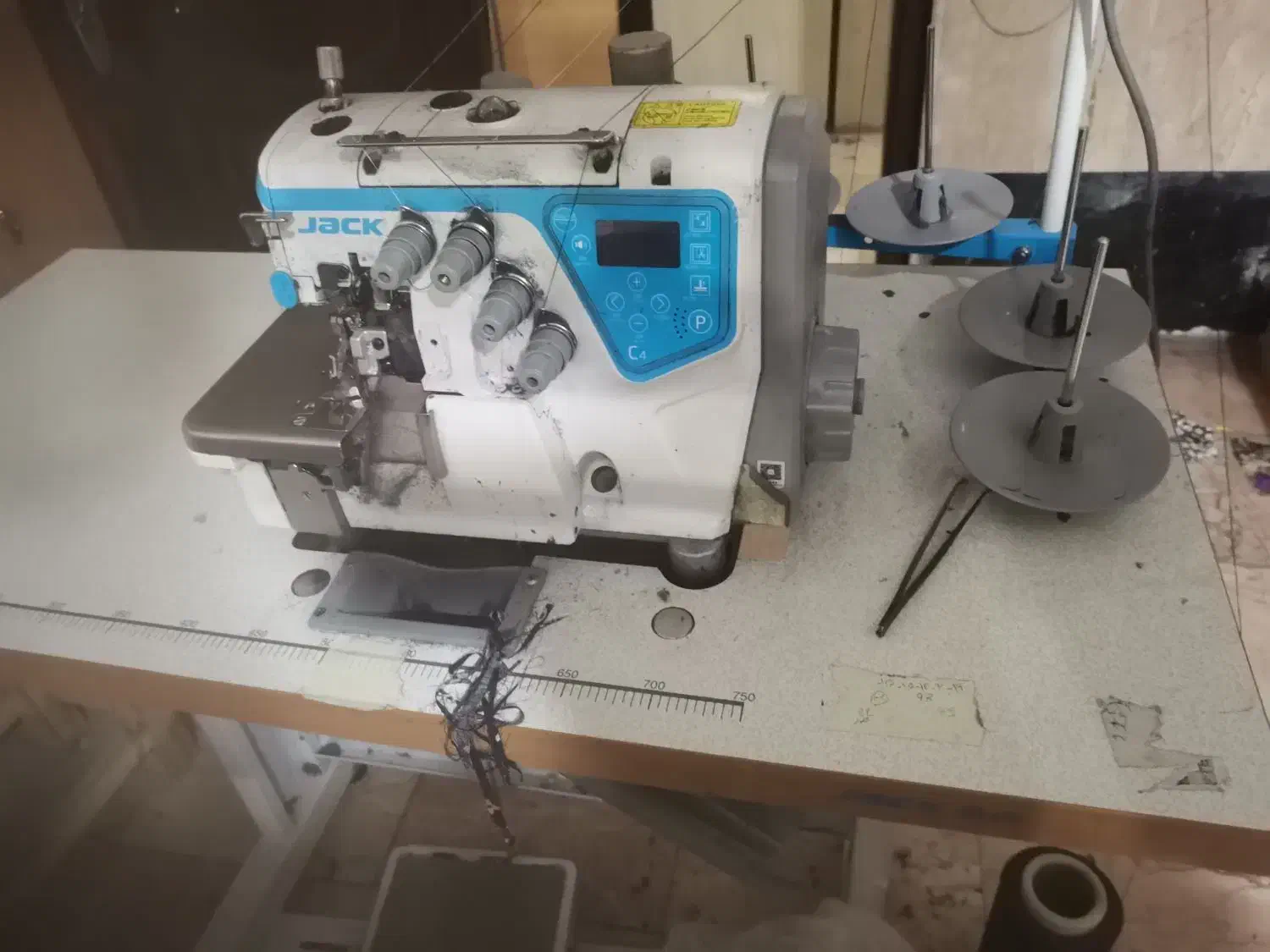 چرخ خیاطی سردوز راسته زیگزال دوازده سوزنه و کشدوز|چرخ خیاطی و ریسندگی|تهران, دولتخواه شمالی|دیوار