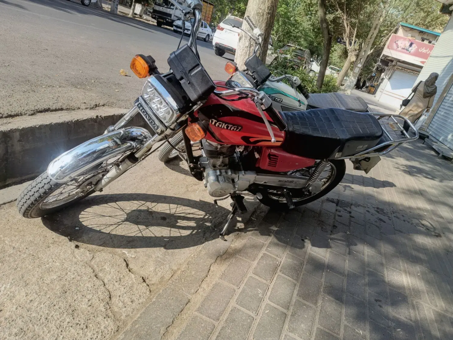 تکتاز مزایده ۱۲۵|موتورسیکلت|تبریز, |دیوار