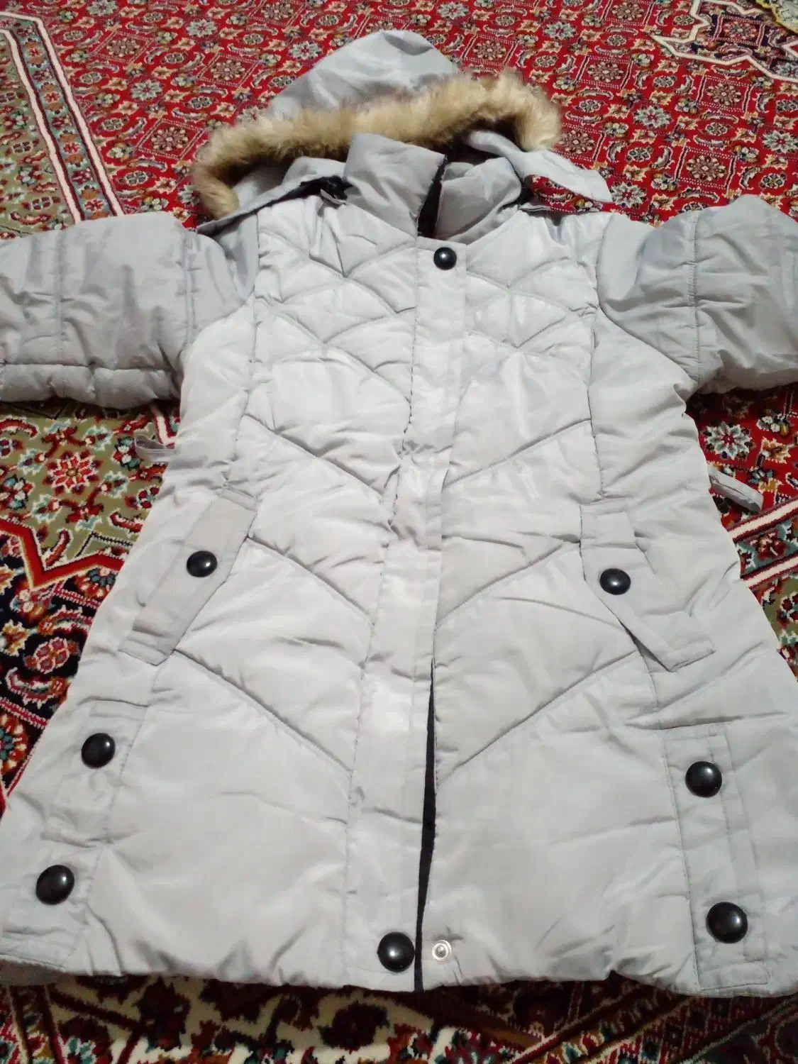 کاپشن دخترانه|لباس|مهاجران, |دیوار