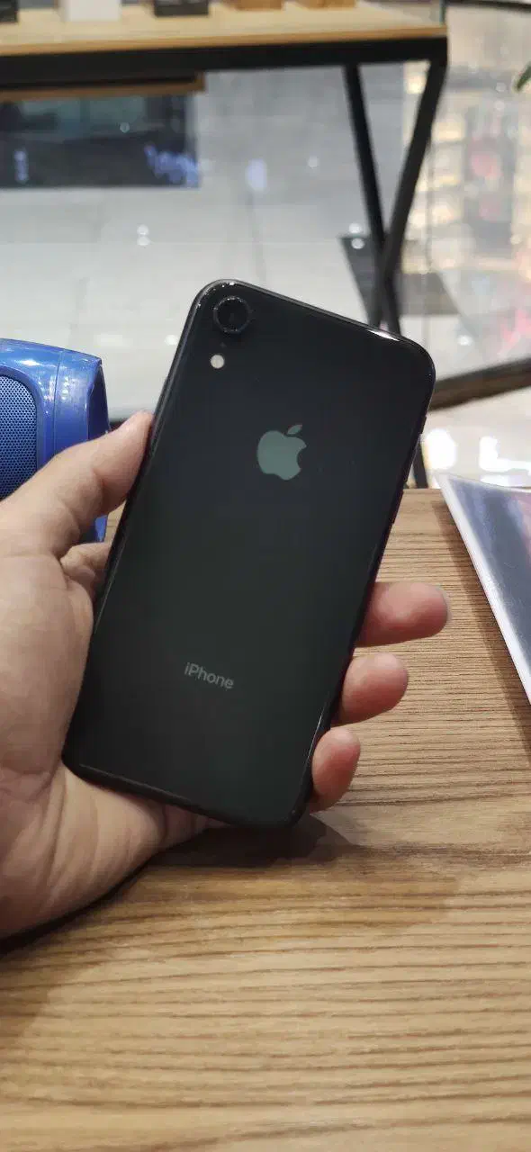 iPhone Xr ZAA|موبایل|بجنورد, |دیوار