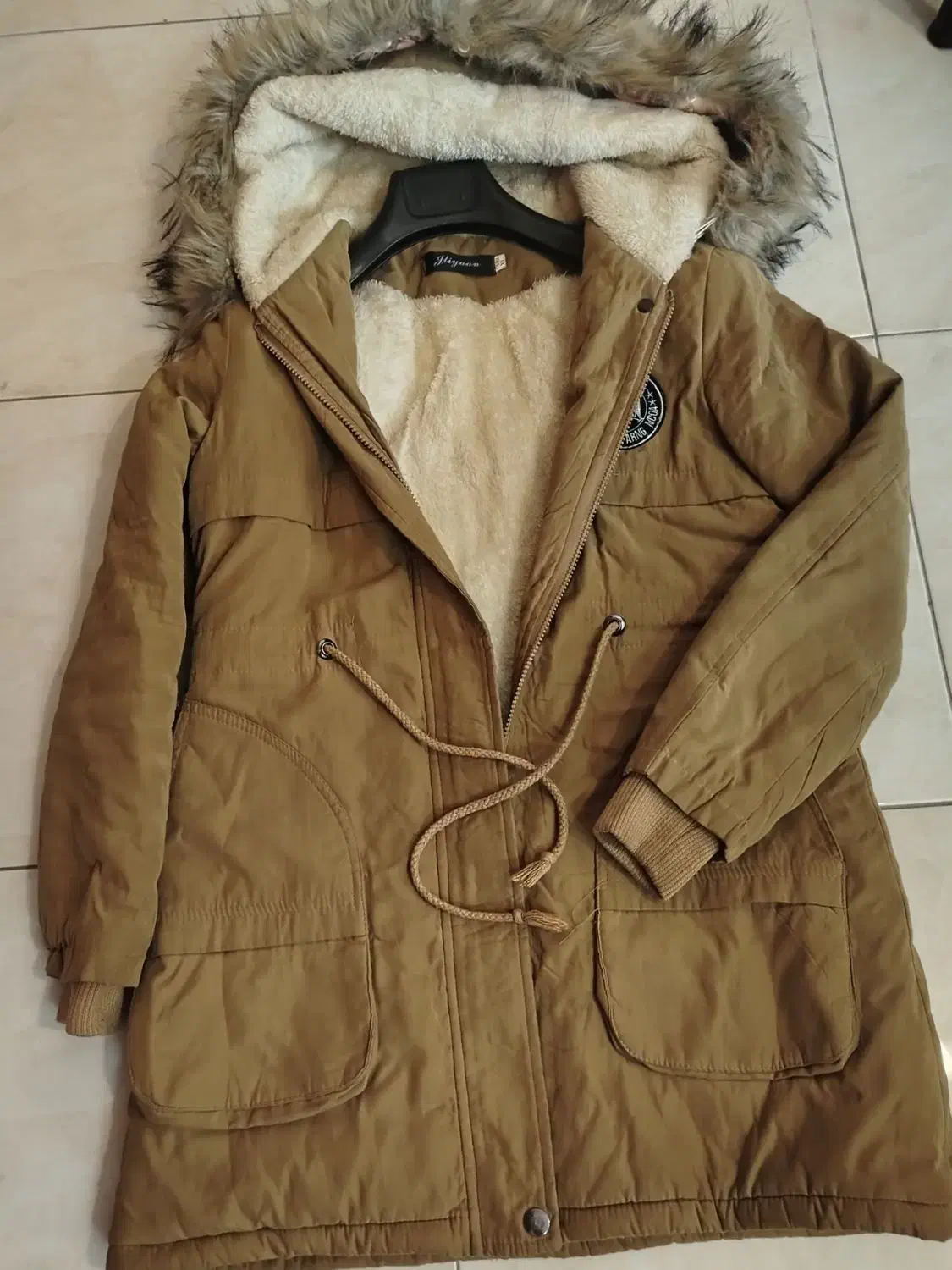 کاپشن داخل خز|لباس|آمل, |دیوار