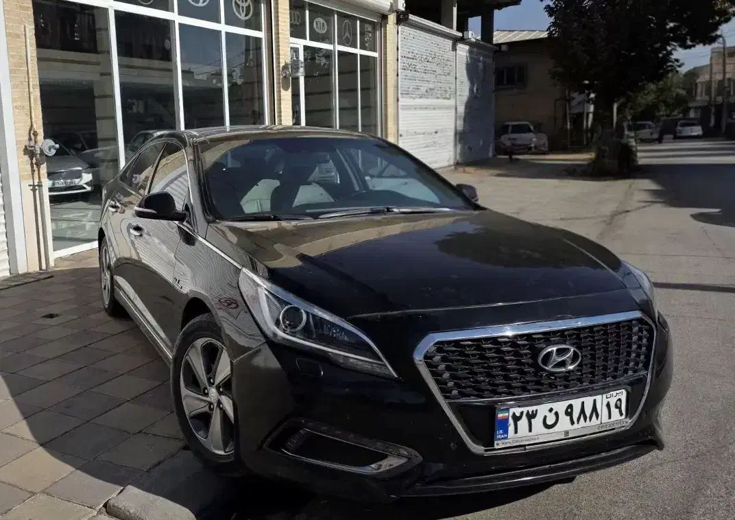 سوناتا lf هیبرید تیپ Gls مشکی مدل ۲۰۱۷|خودرو سواری و وانت|کرمانشاه, |دیوار