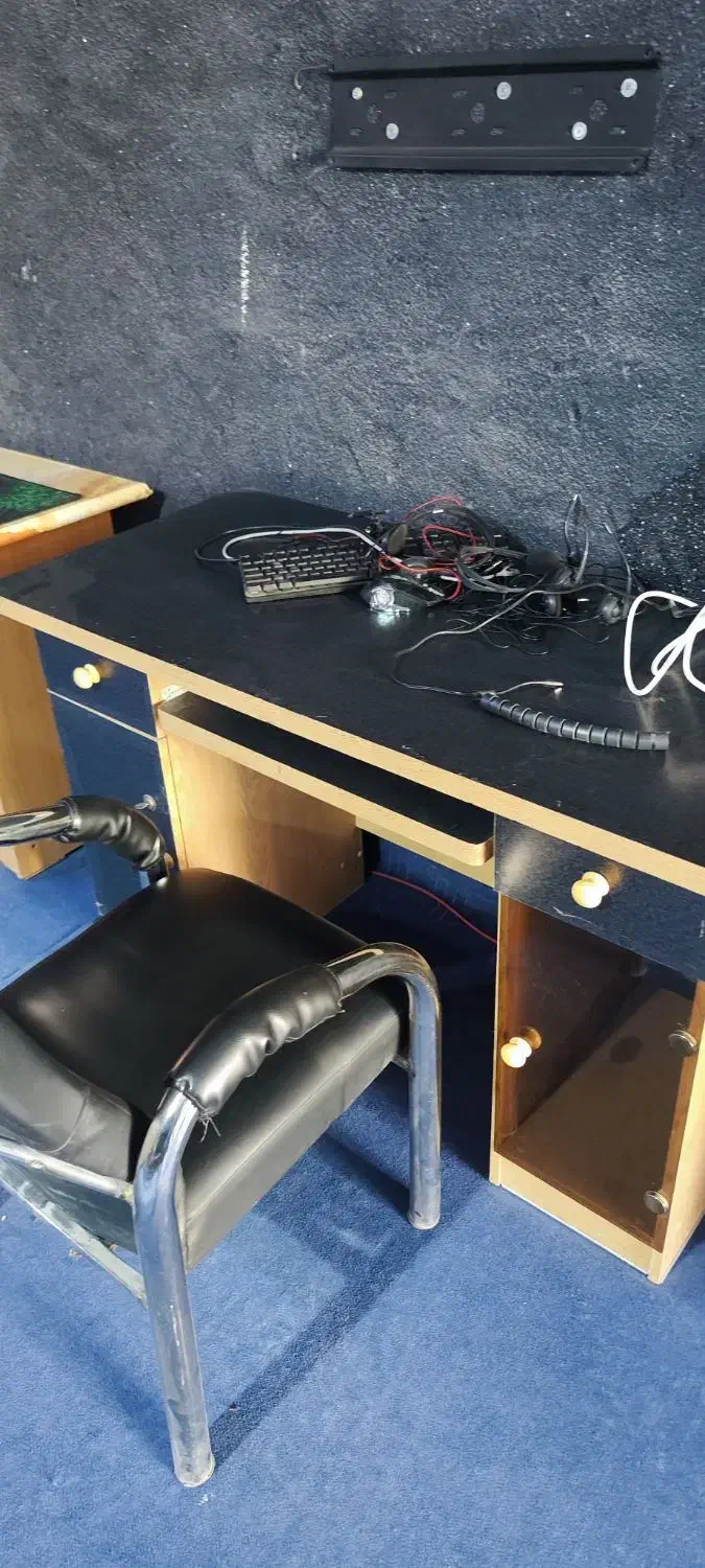 4 عدد میز کامپیوتر|میز تحریر و کامپیوتر|مرودشت, مسجد رسول‎|دیوار