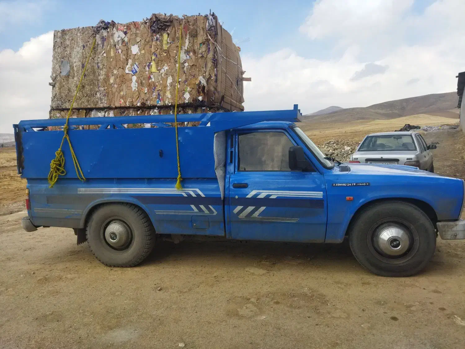 نیسان وانت401|خودرو سواری و وانت|کرج, محمد آباد|دیوار