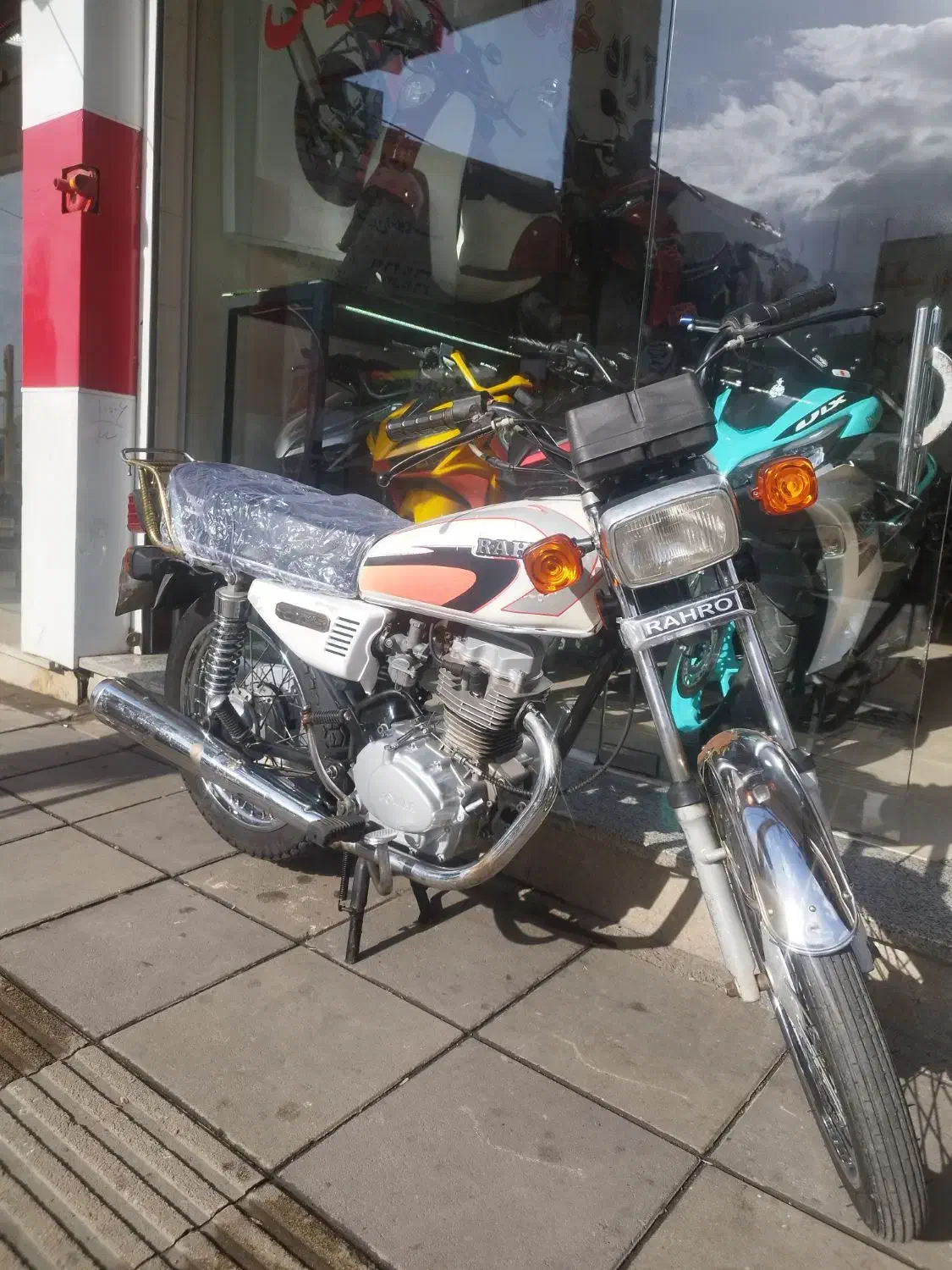 هندا ۱۲۵مدل ۸۸|موتورسیکلت|مشکین‌دشت, |دیوار