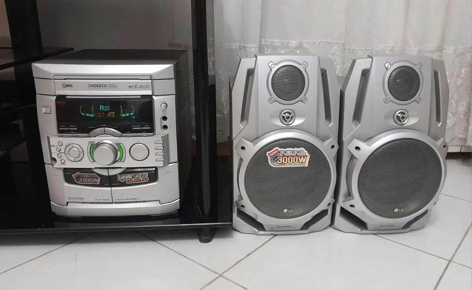 ضبط  سی دی خور ودوکاست ودوباند LG|سیستم صوتی خانگی|تهران, شهرک نفت|دیوار