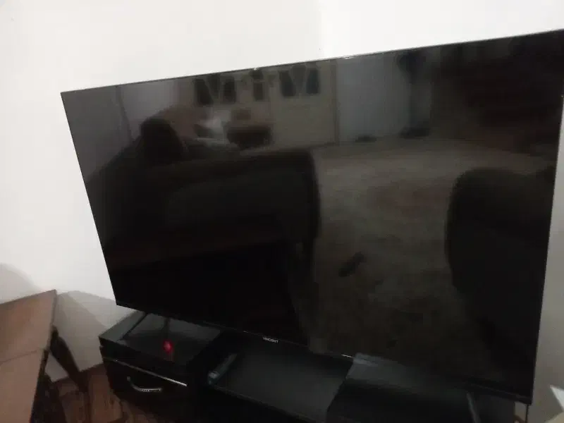 تلویزیون ۵۵ اینج سالم سالمه قبل عید خریداری شده|تلویزیون و پروژکتور|زنجان, |دیوار