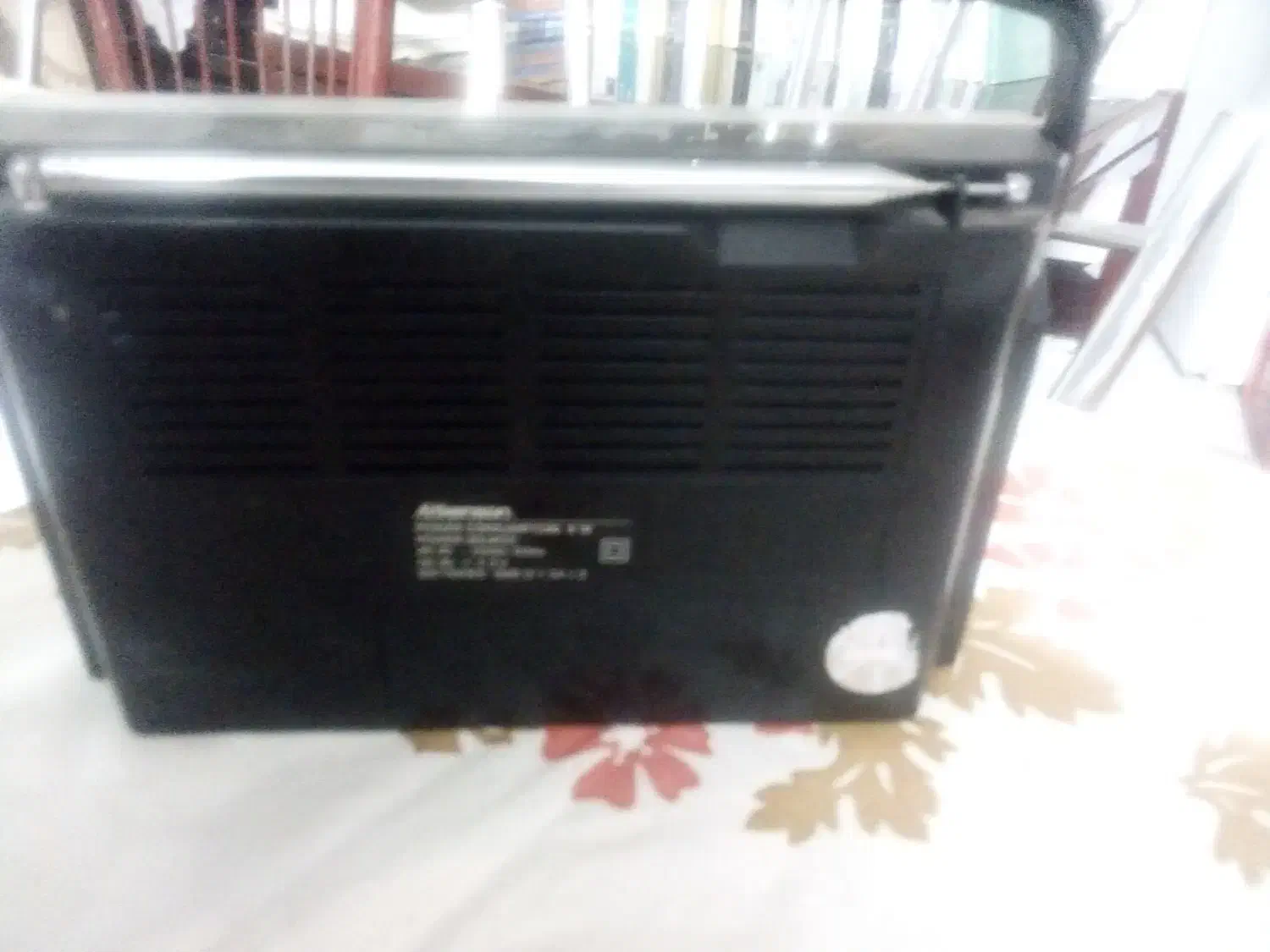 رادیو‌کره‌ای‌درجه‌یک|کلکسیون اشیاء عتیقه|مشهد, سمزقند|دیوار