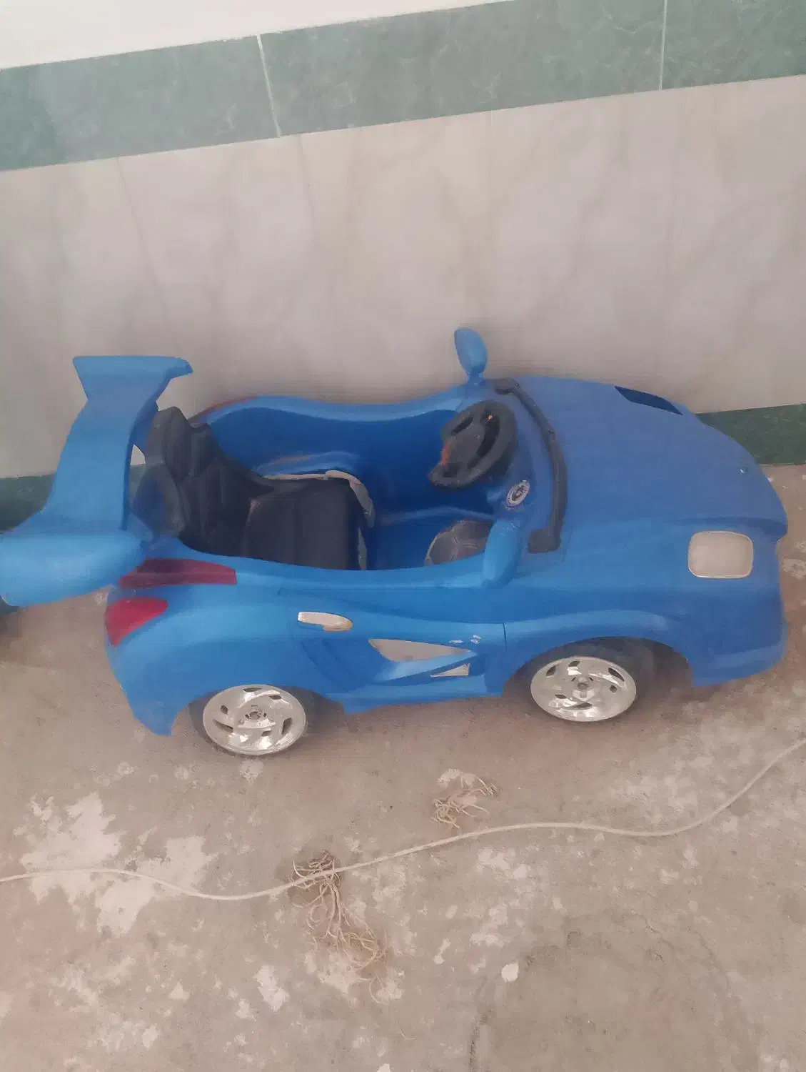 ماشین آبی خوشگل|اسباب و اثاث بچه|تایباد, |دیوار