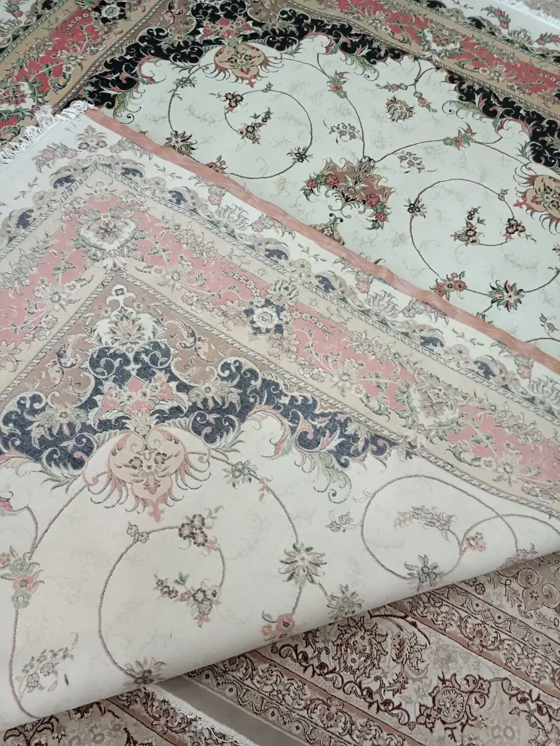 دوتخته فرش دوازده متری|فرش|ایوان, |دیوار