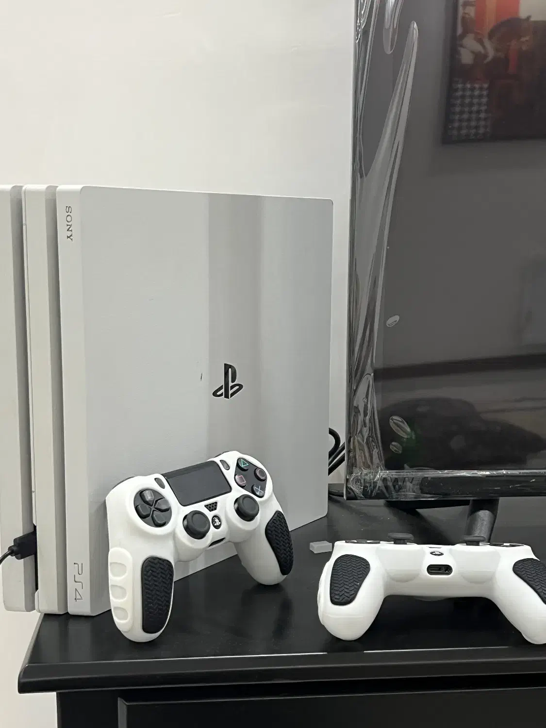 Ps 4 pro|کنسول، بازی ویدئویی و آنلاین|گنبد کاووس, |دیوار