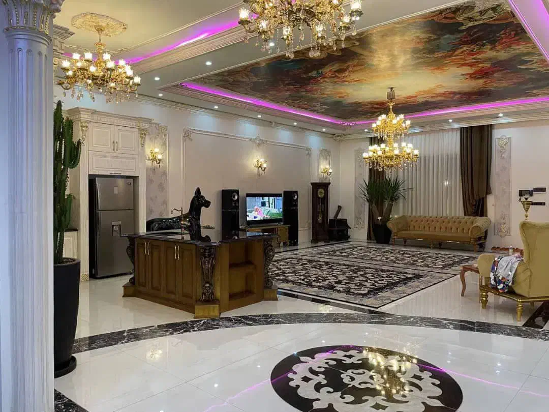 عمارت کاخ ویلا درجه یک و خاص پسند|اجارهٔ کوتاه‌مدت ویلا و باغ|گنبد کاووس, |دیوار