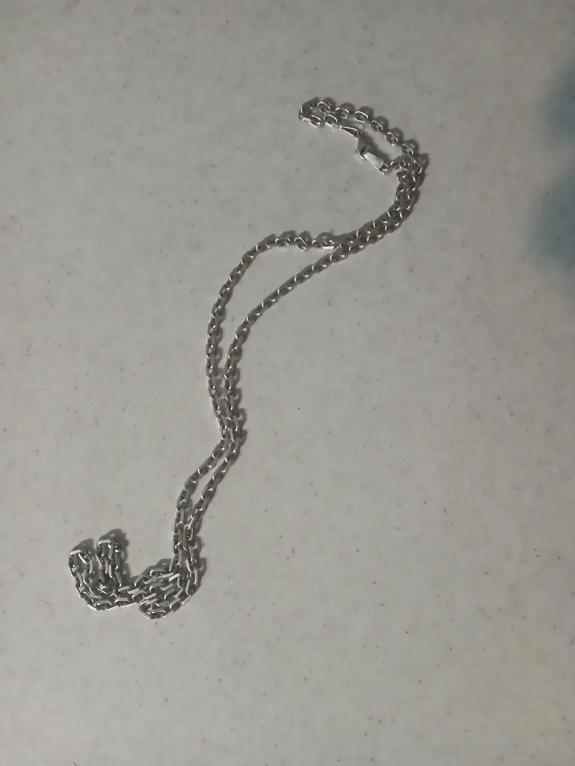 زنجیر نقره|جواهرات|کرج, حصارک بالا|دیوار