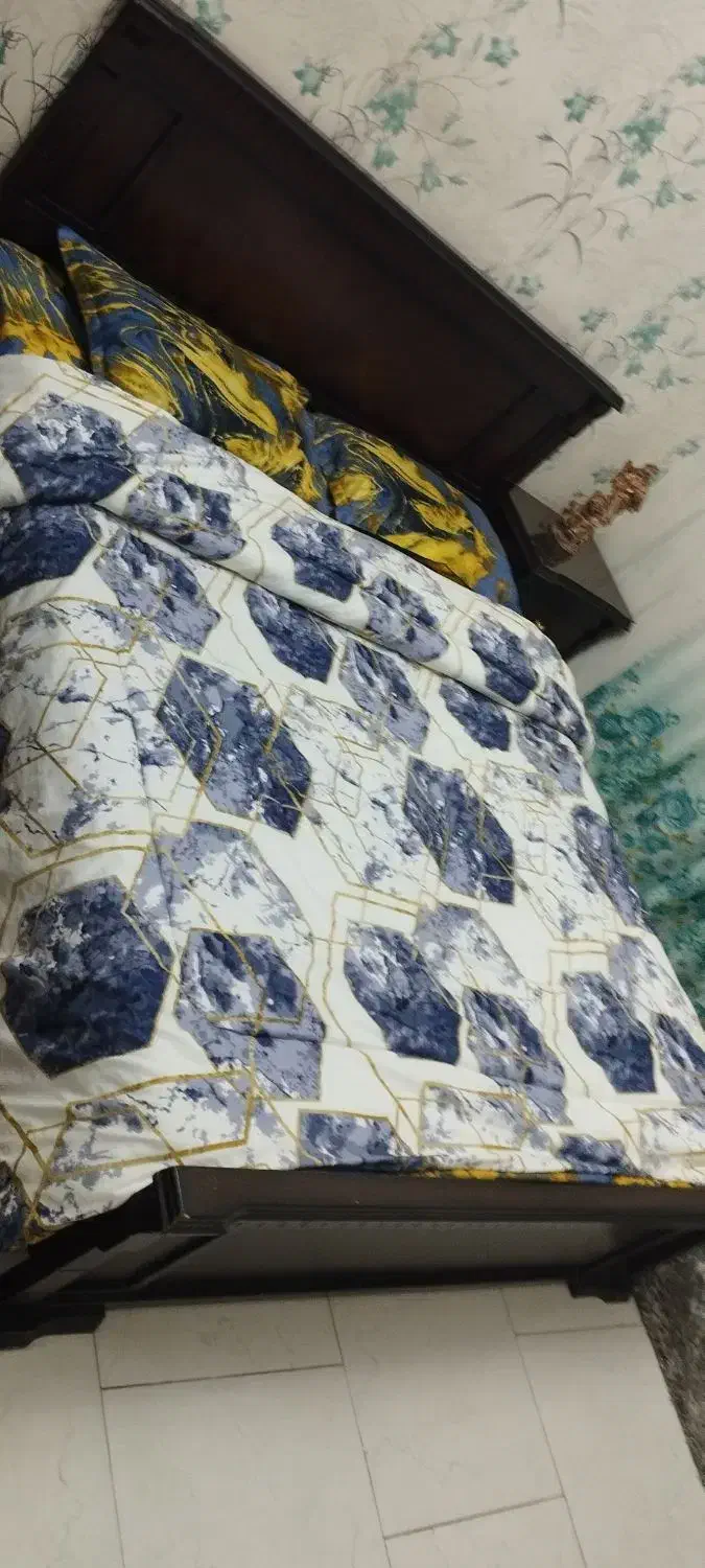 تخت خواب دونفره|تخت و سرویس خواب|قدس, شهرقدس|دیوار