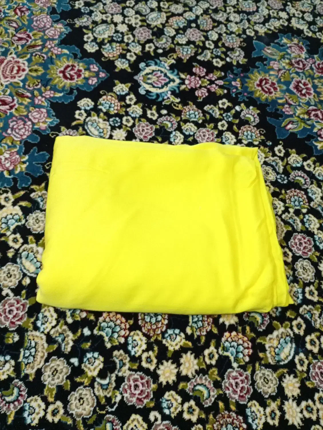 پارچه|لباس|جوانرود, |دیوار