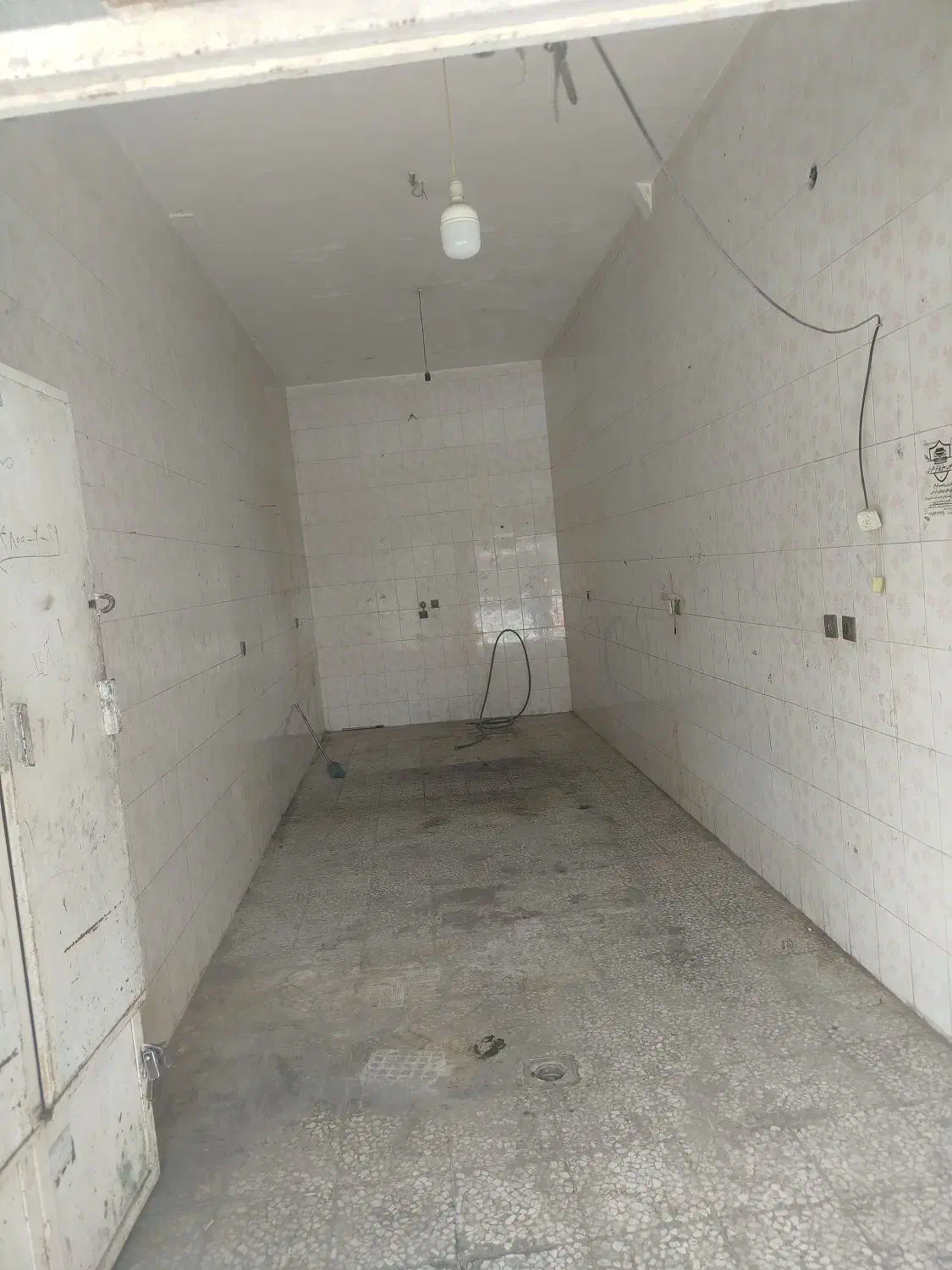 یکباب مغازه تجاری خیابان مولوی|اجارهٔ مغازه و غرفه|ایرانشهر, |دیوار