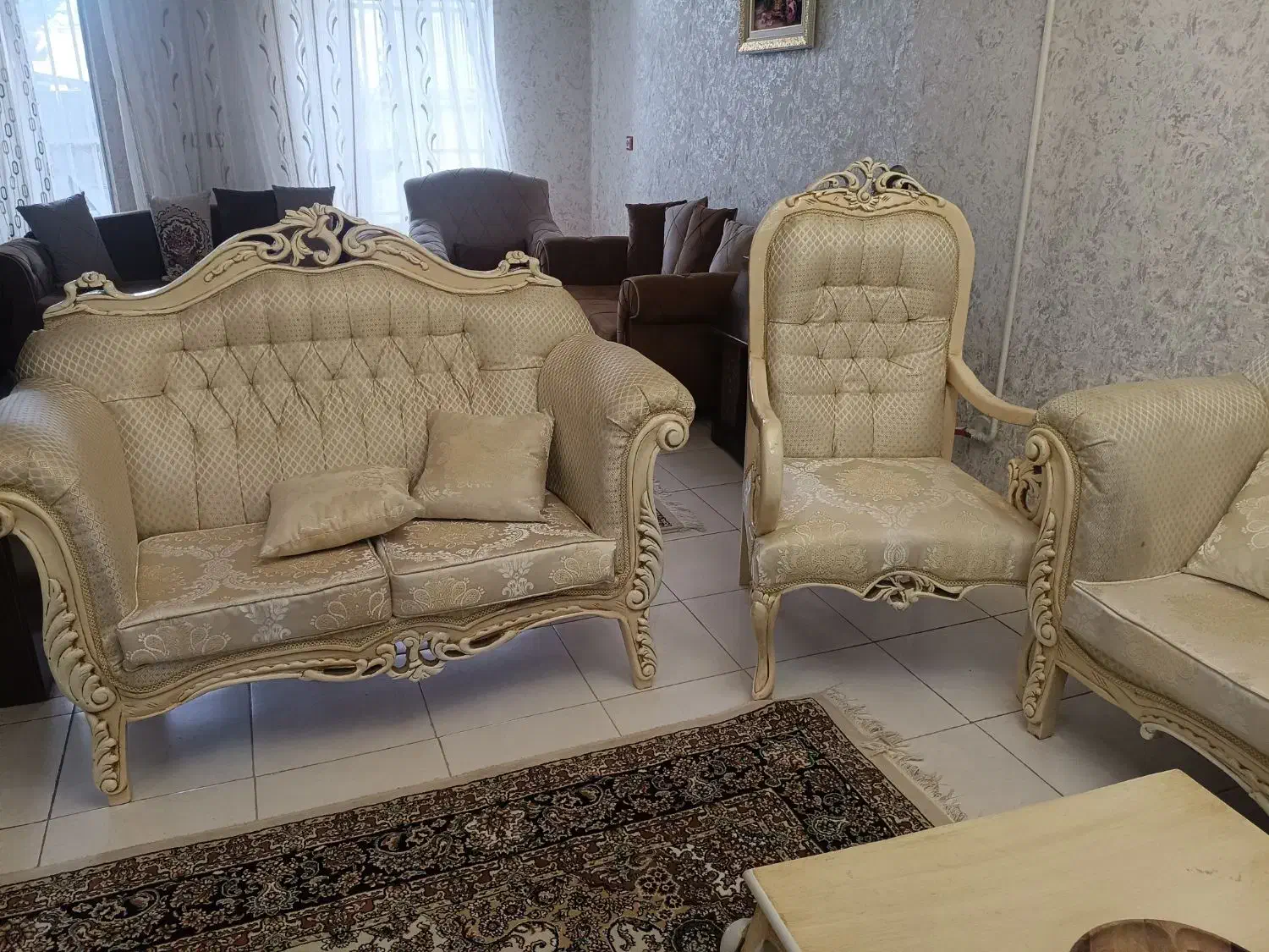 مبل کلاسیک|مبلمان خانگی و میز عسلی|کرمانشاه, |دیوار