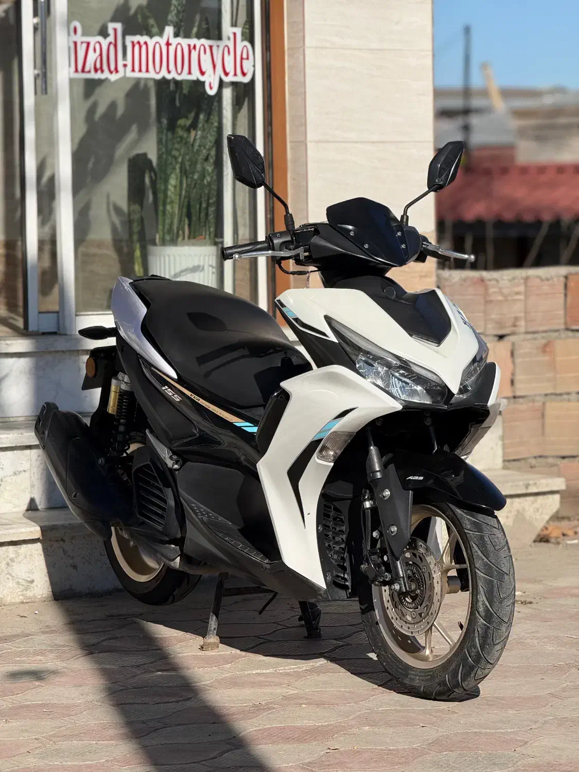 ایروکس ۱۴۰۲ جفت کمک تمیز|موتورسیکلت|گرگان, |دیوار