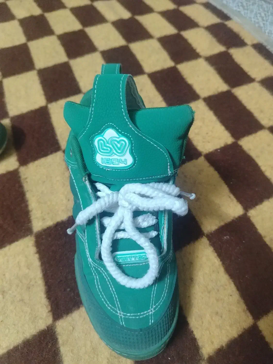 کفش پسرانه اسپورت سایز 41 درحد نو|کیف، کفش، کمربند|خوی, |دیوار