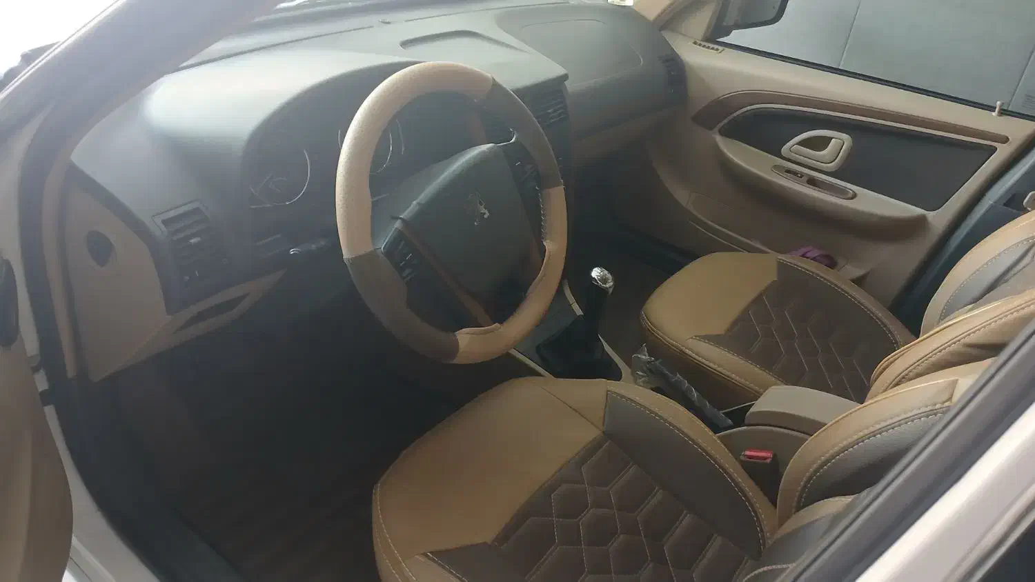 پژو پارس|خودرو سواری و وانت|قم, میرزائیه|دیوار