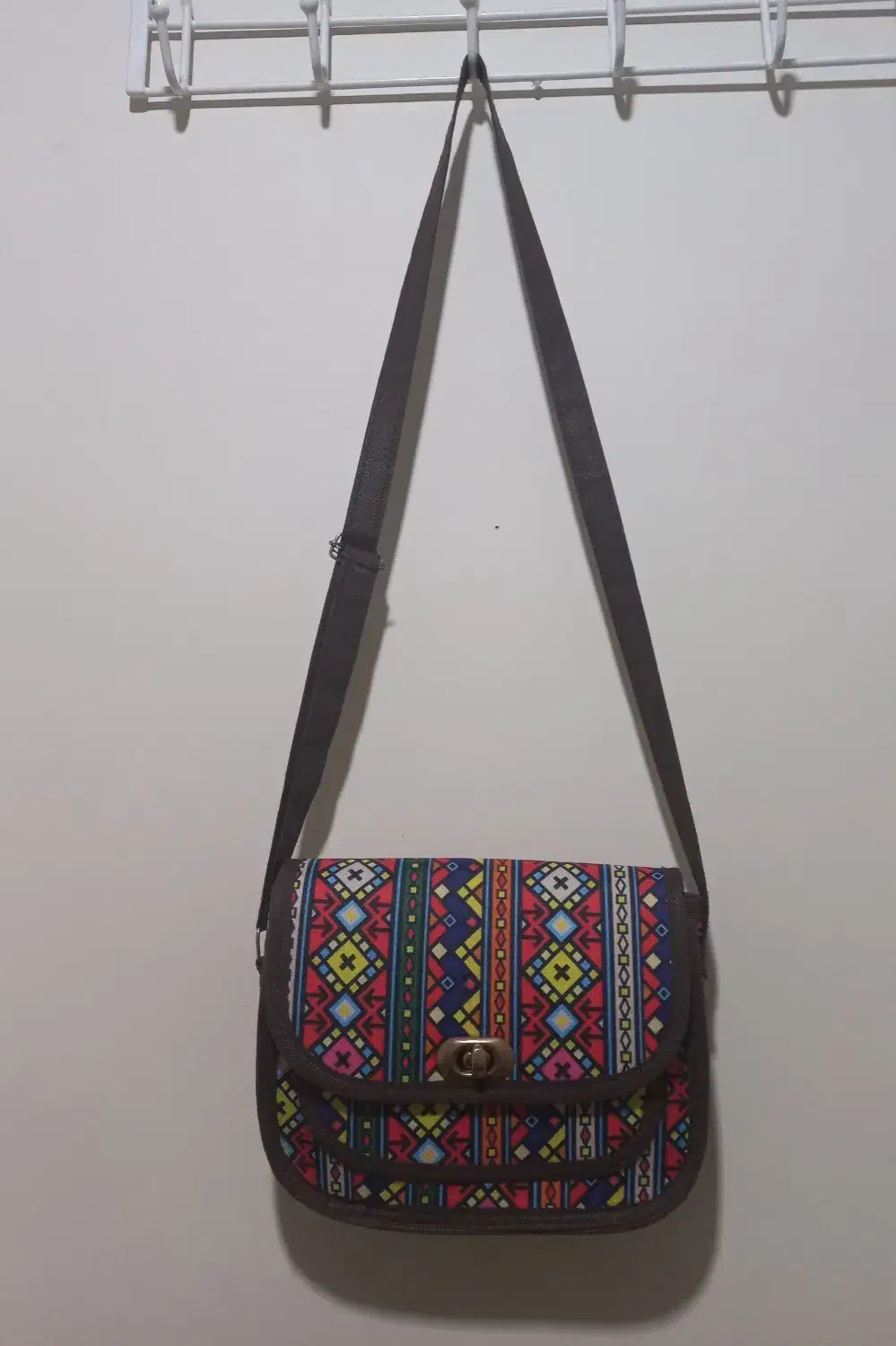 کیف سنتی|کیف، کفش، کمربند|کرج, برغان|دیوار