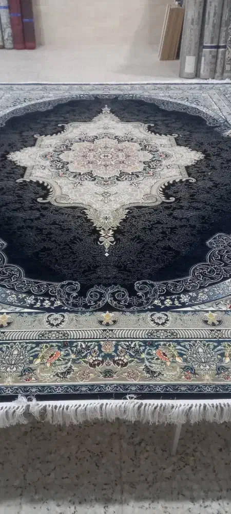 فرش۷۰۰شانه تخفیفی|فرش|آران و بیدگل, |دیوار