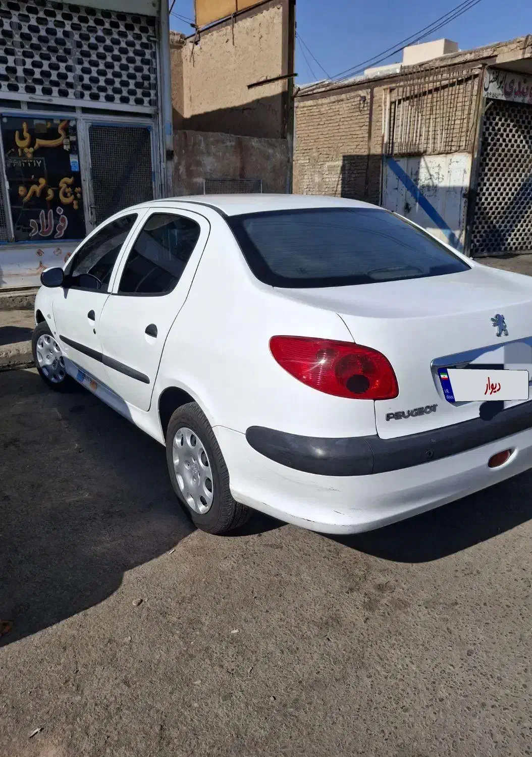 ۲۰۶ اس دی مدل۹۳ وی ۸|خودرو سواری و وانت|قم, باسکول|دیوار