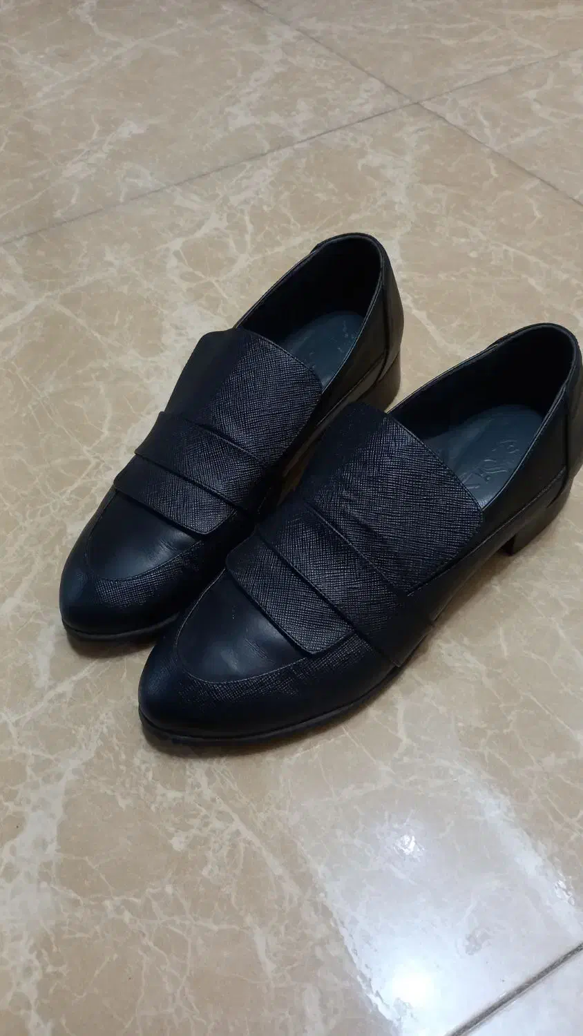 کفش نو و تمام چرم|کیف، کفش، کمربند|مهدی شهر, |دیوار