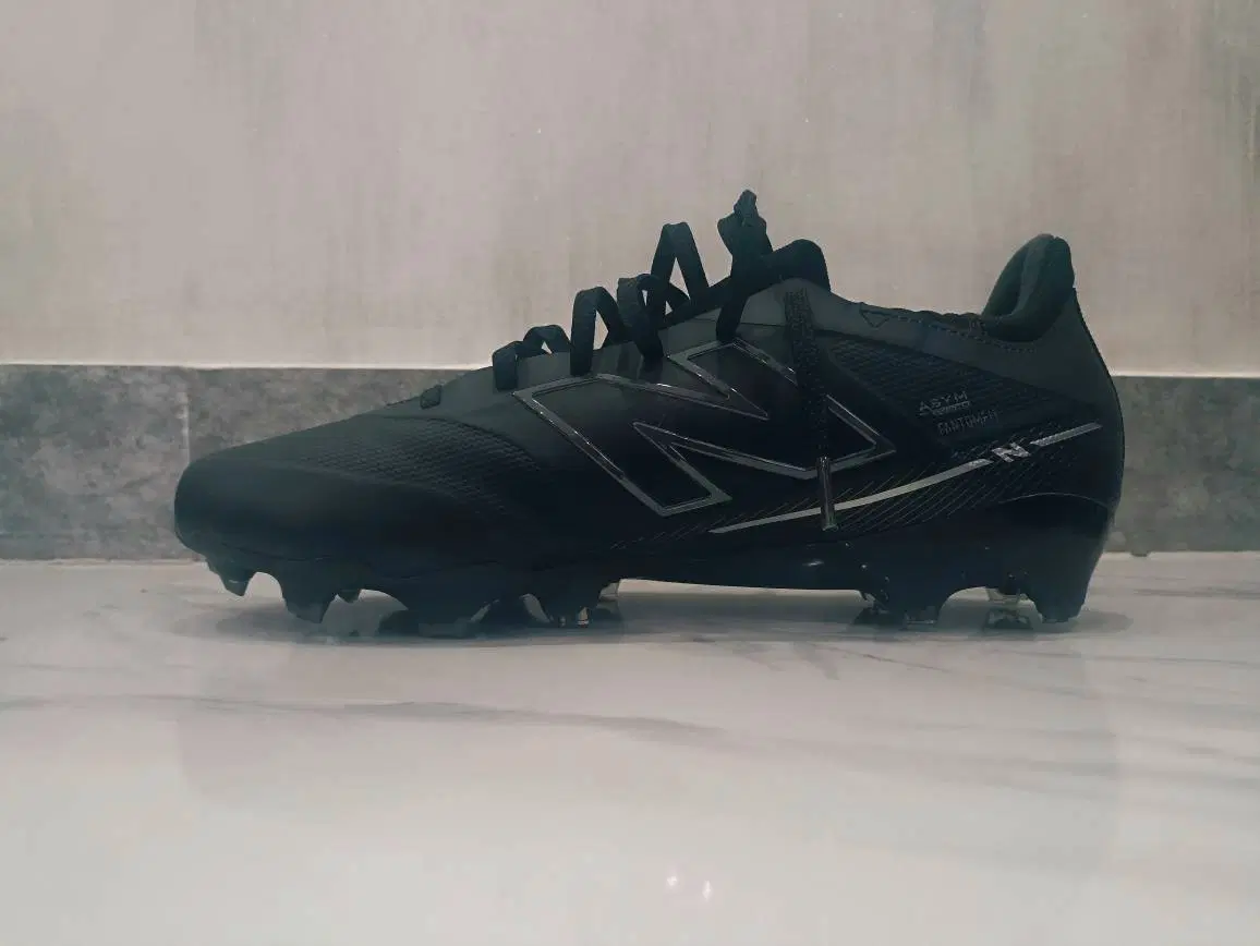 استوک new balance original|کیف، کفش، کمربند|رشت, پیرکلاچای|دیوار