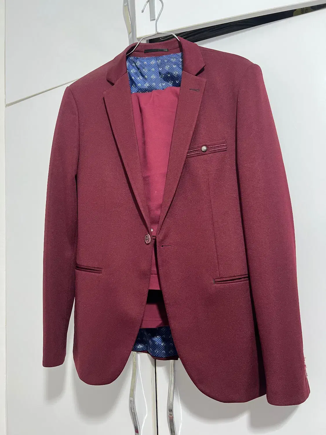 کت شلوار زرشکی ترک|لباس|رشت, گلسار|دیوار