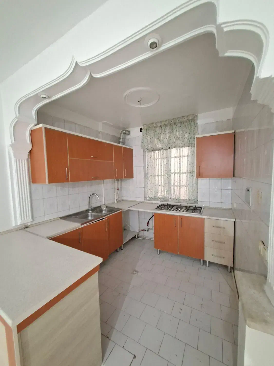 آپارتمان 60 متر نقاشی شده تمیز/تک واحد/گرگان/شایقی