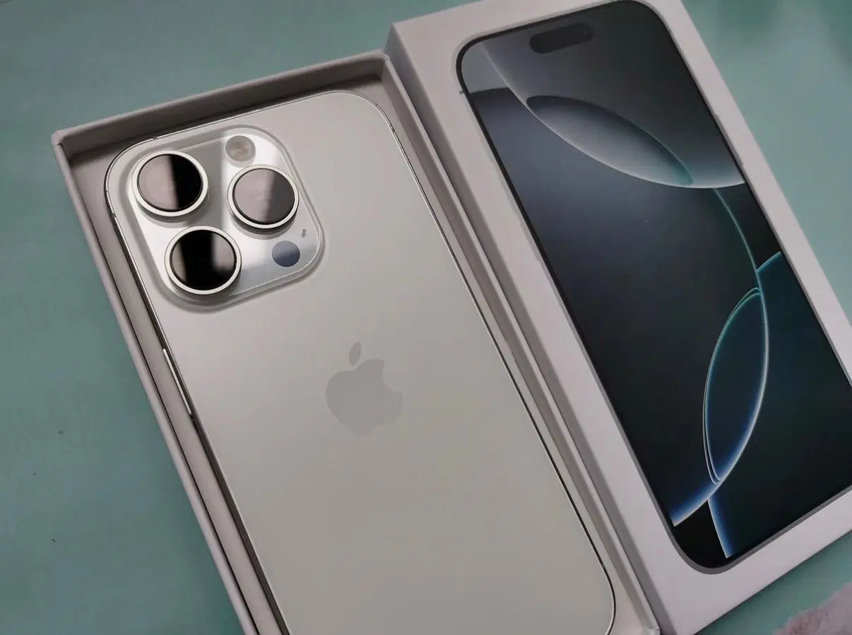 iPhone 16 pro|موبایل|تهران, حر|دیوار