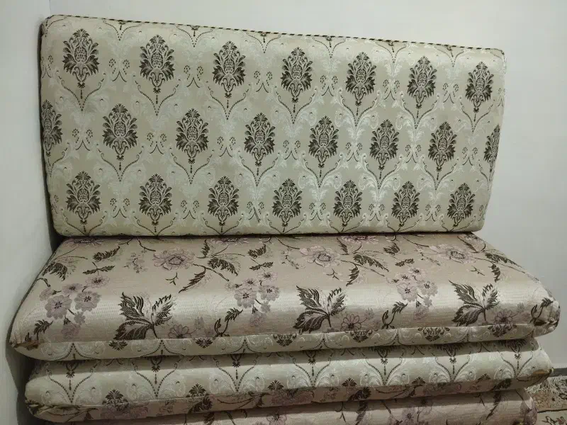 متکا|پشتی|خرم‌آباد, |دیوار