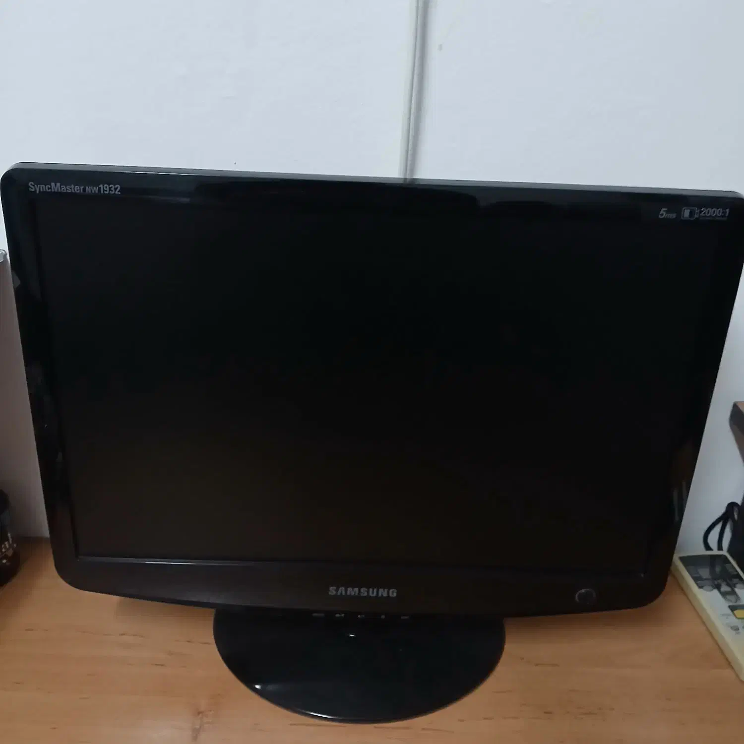 مانیتور کامپیوتر|قطعات و لوازم جانبی رایانه|رشت, سلیمانداراب|دیوار