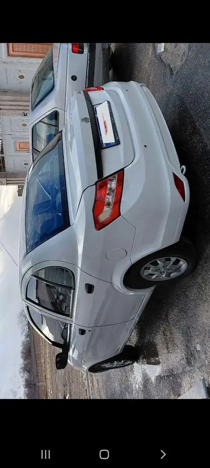 ساینا مدل 98|خودرو سواری و وانت|بروجرد, |دیوار